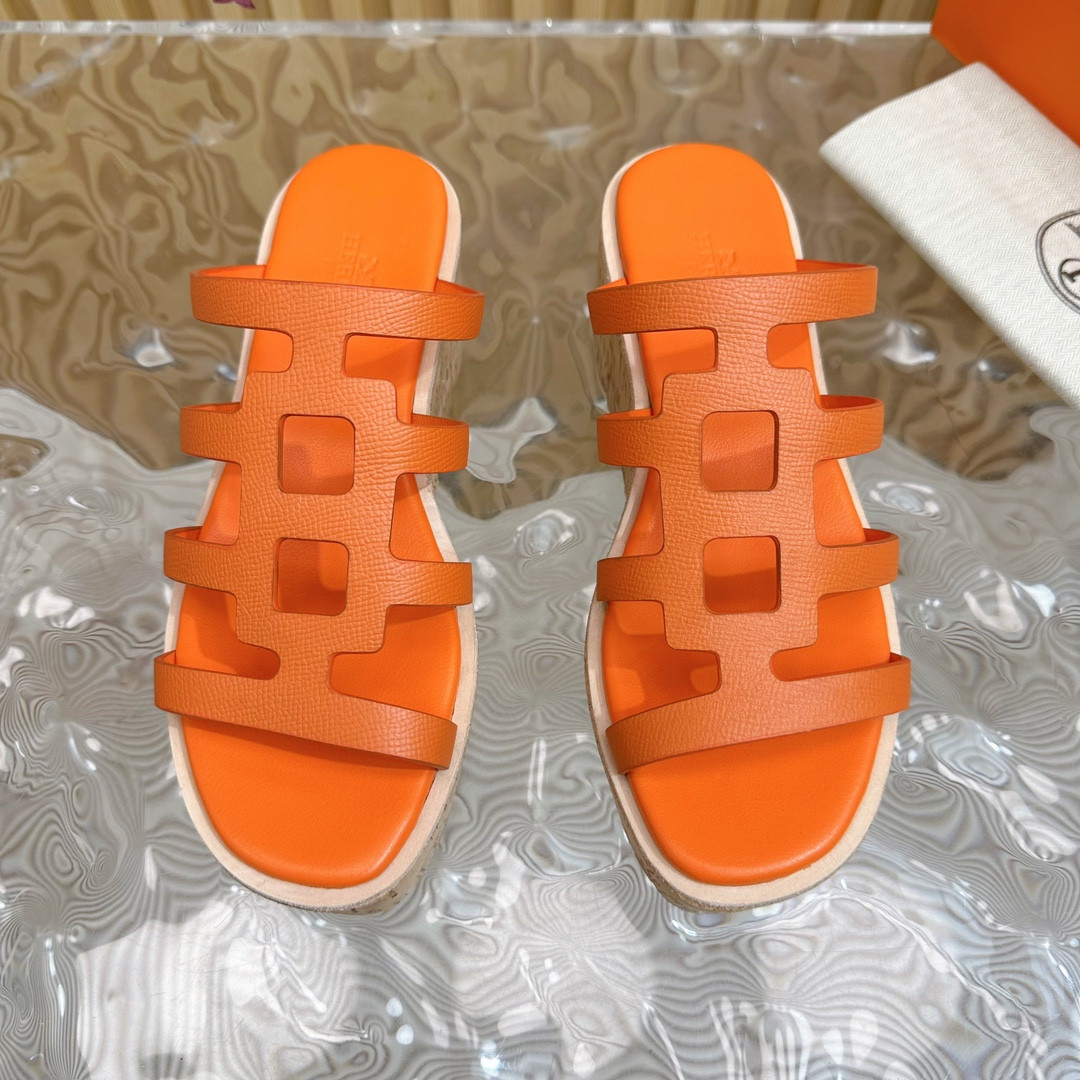 ua H**mes isabella 30 sandal