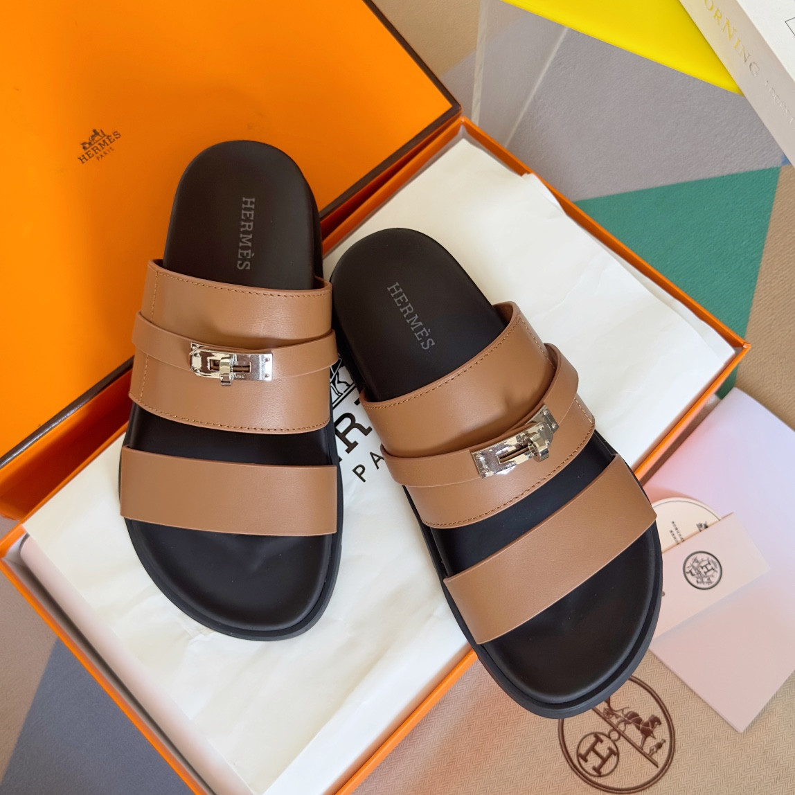 ua H**mes jackson sandal