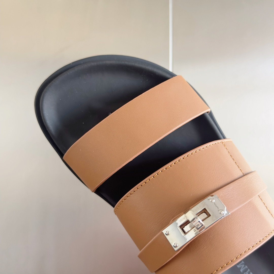ua H**mes jackson sandal