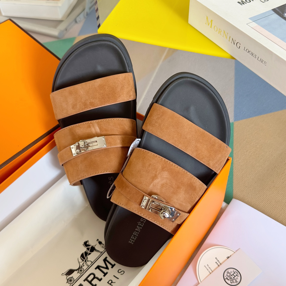 ua H**mes jackson sandal