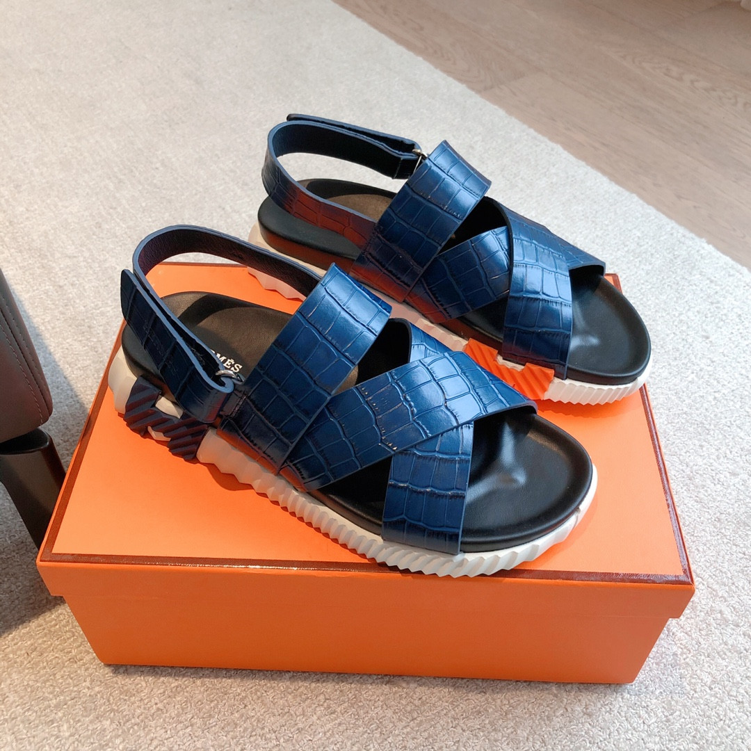 ua H**mes electric sandal