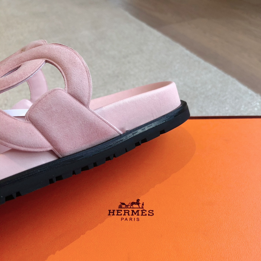 ua H**mes extra sandal