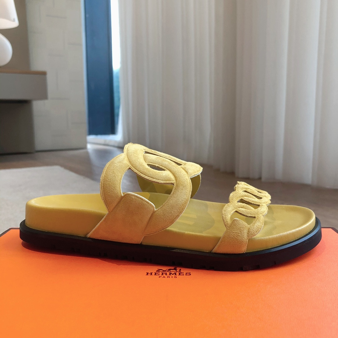 ua H**mes extra sandal