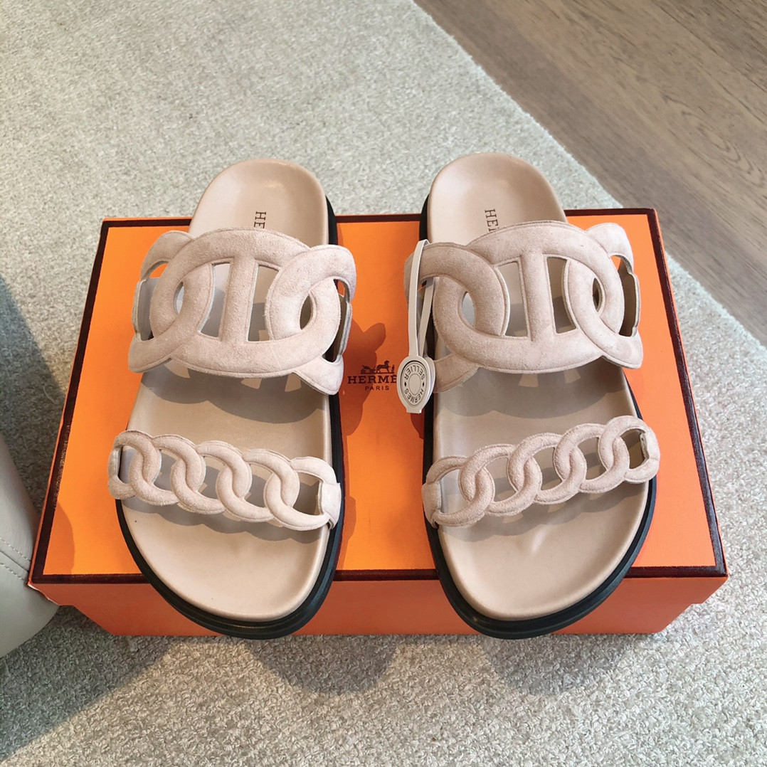 ua H**mes extra sandal