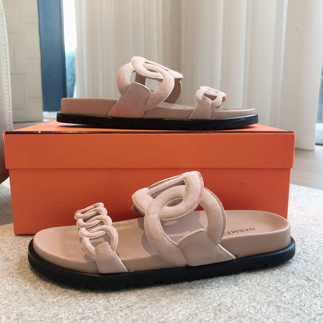 ua H**mes extra sandal