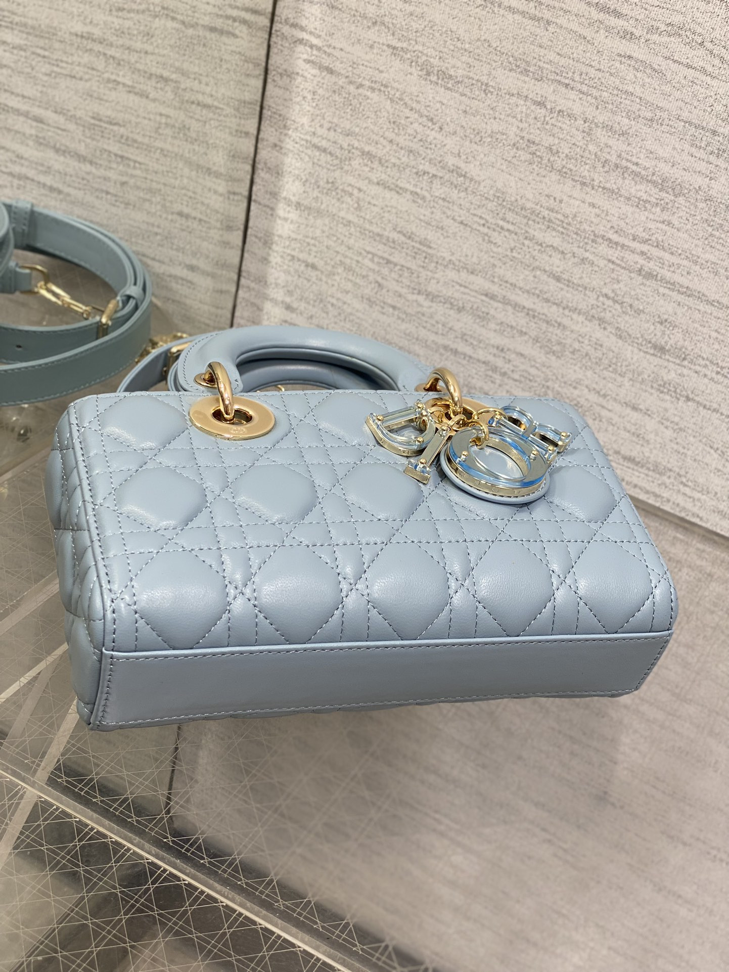 D*or samll d-joy bag 22.5 x 6 x 11.5cm