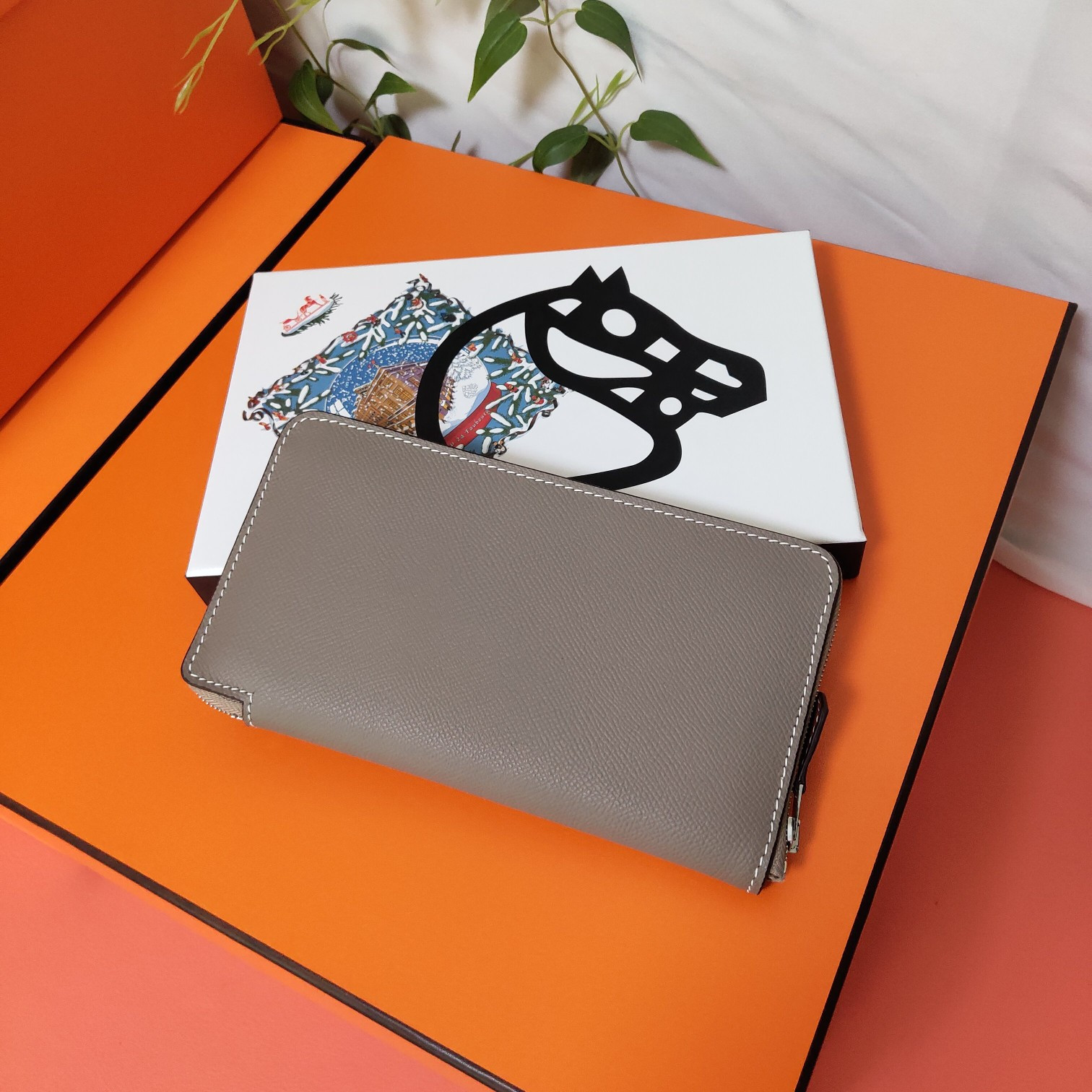 H**mes long wallet 20x11cm