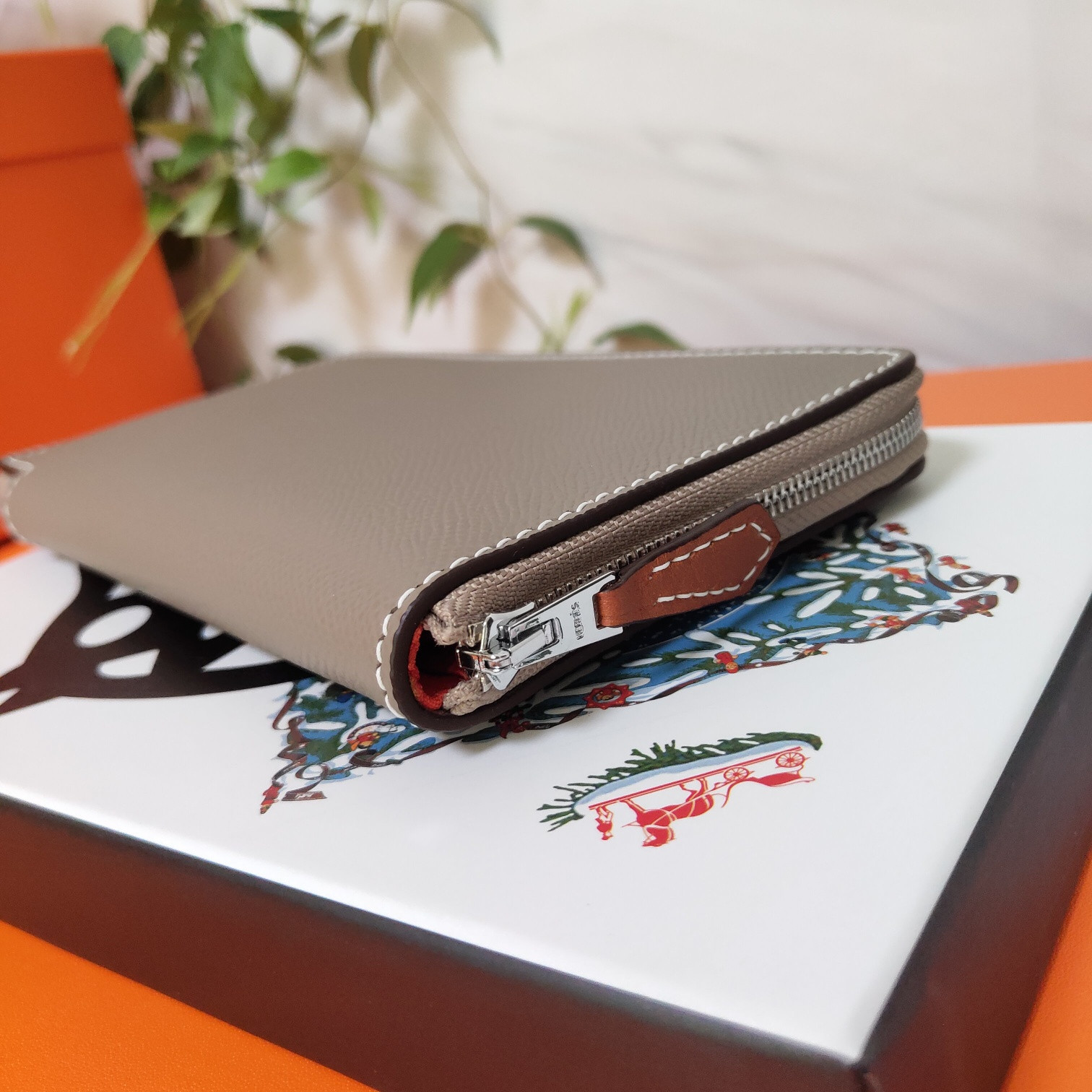 H**mes long wallet 20x11cm