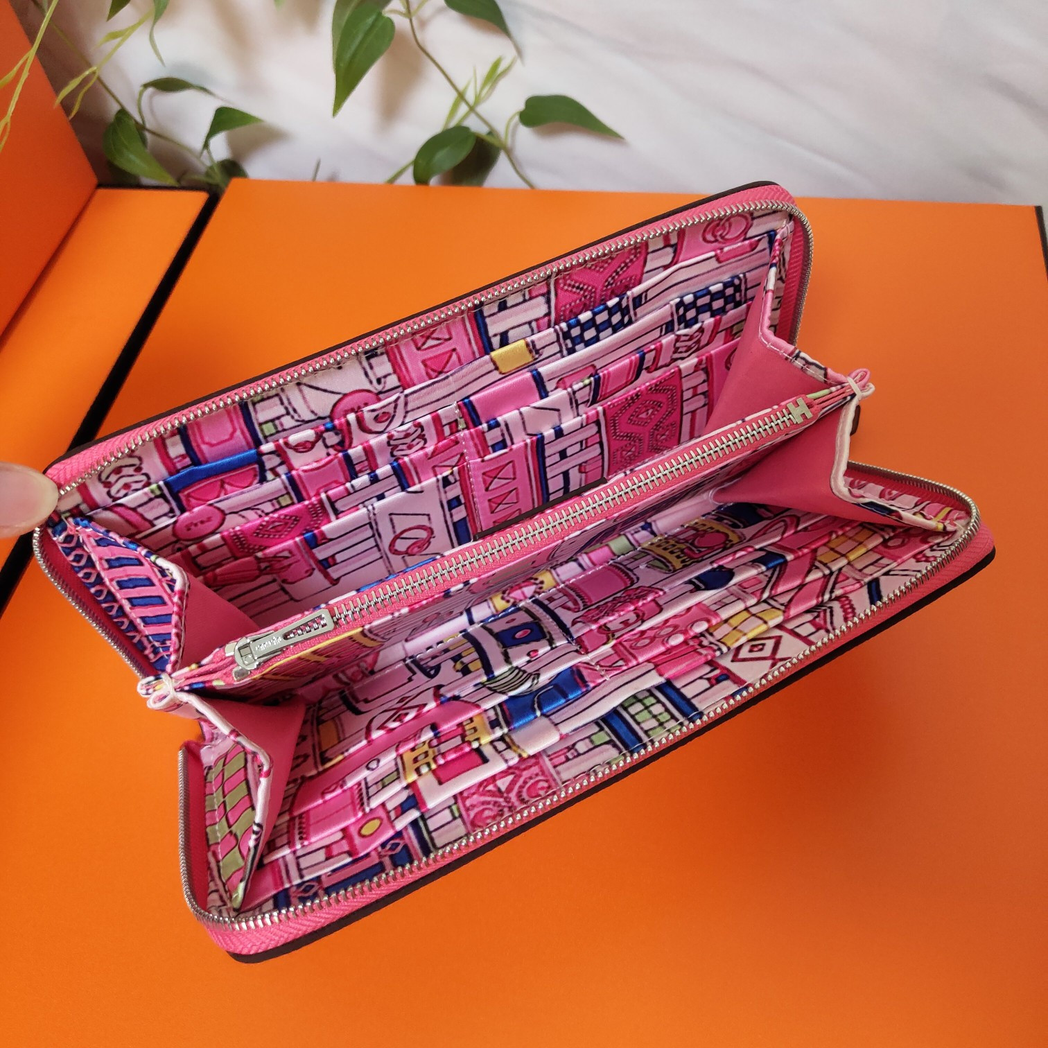 H**mes long wallet 20x11cm