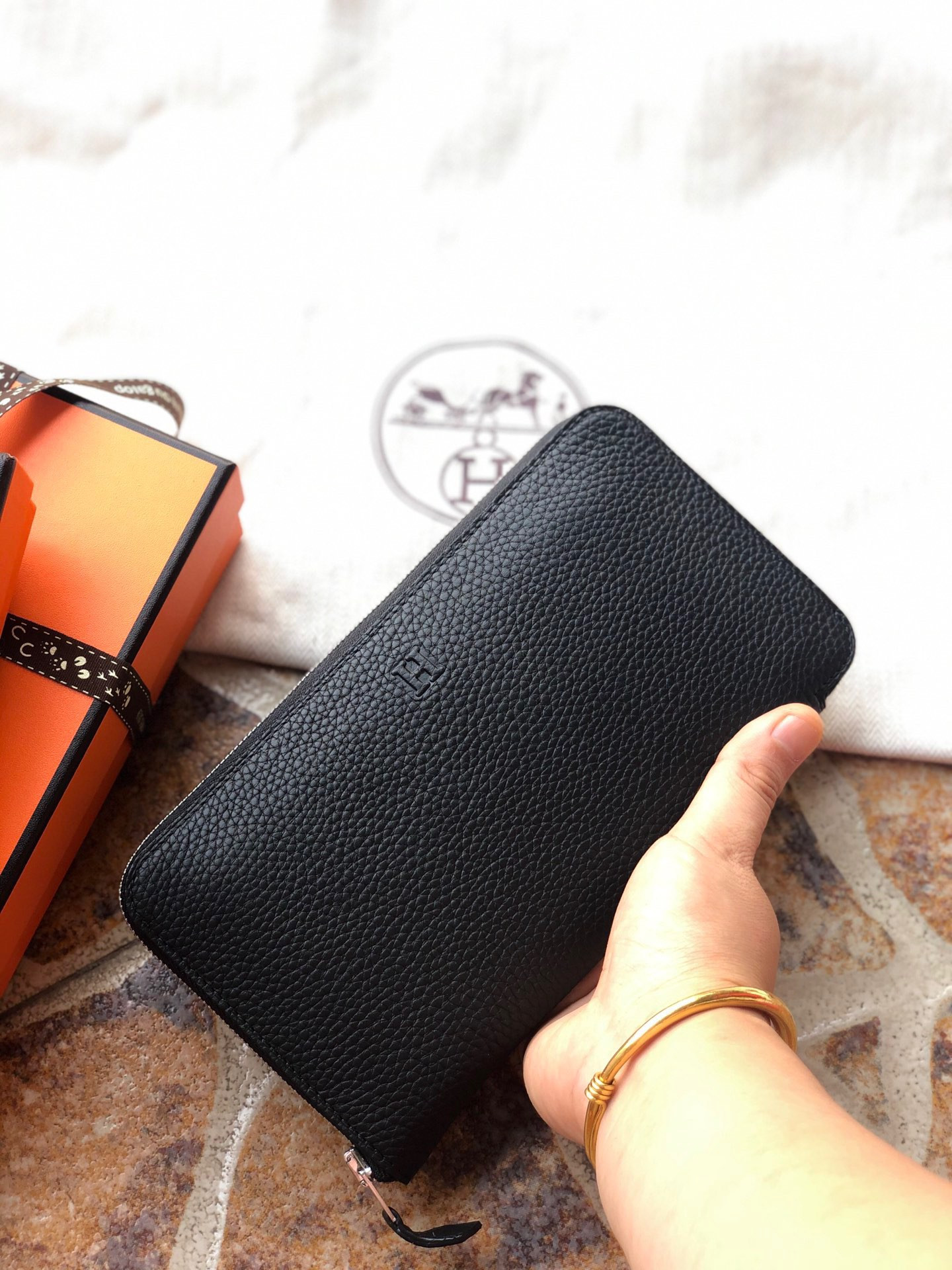 H**mes long wallet 20x11cm