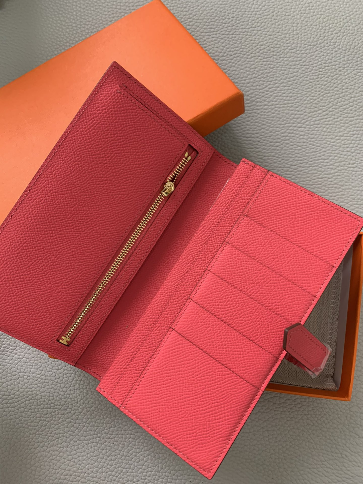 H**mes long wallet 17.5x9.5cm