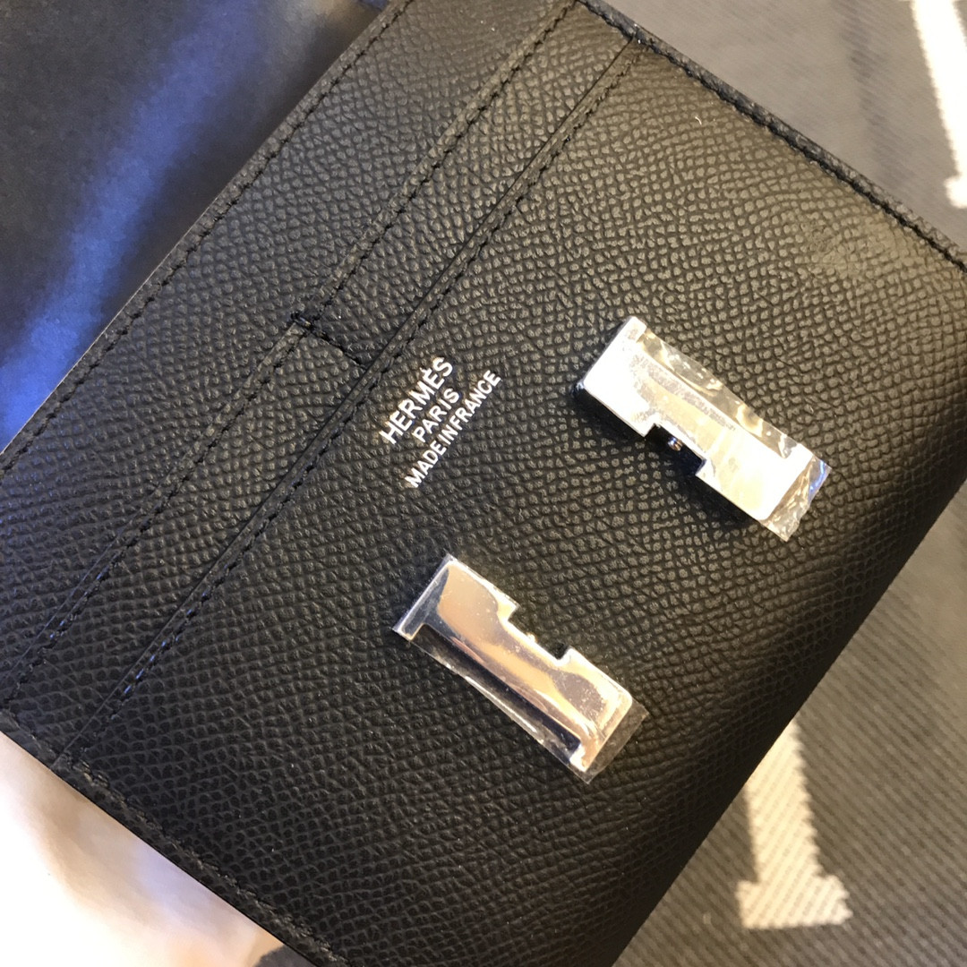 H**mes wallet 13x12cm