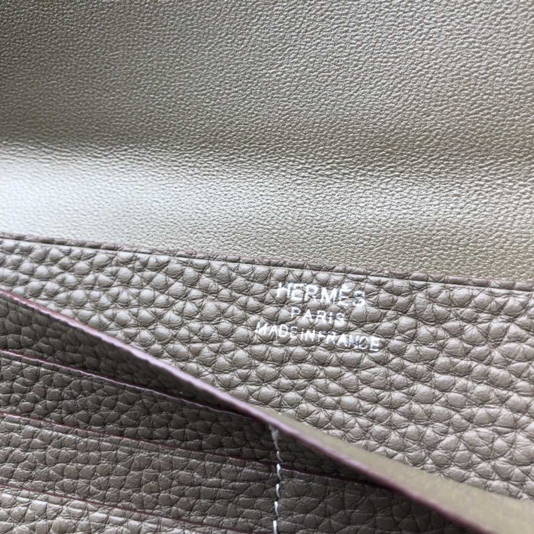 H**mes dogon duo wallet