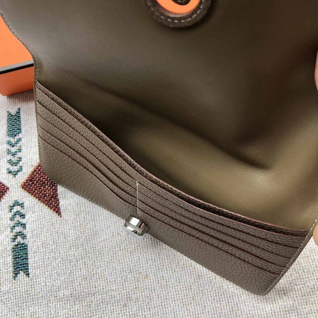 H**mes dogon duo wallet