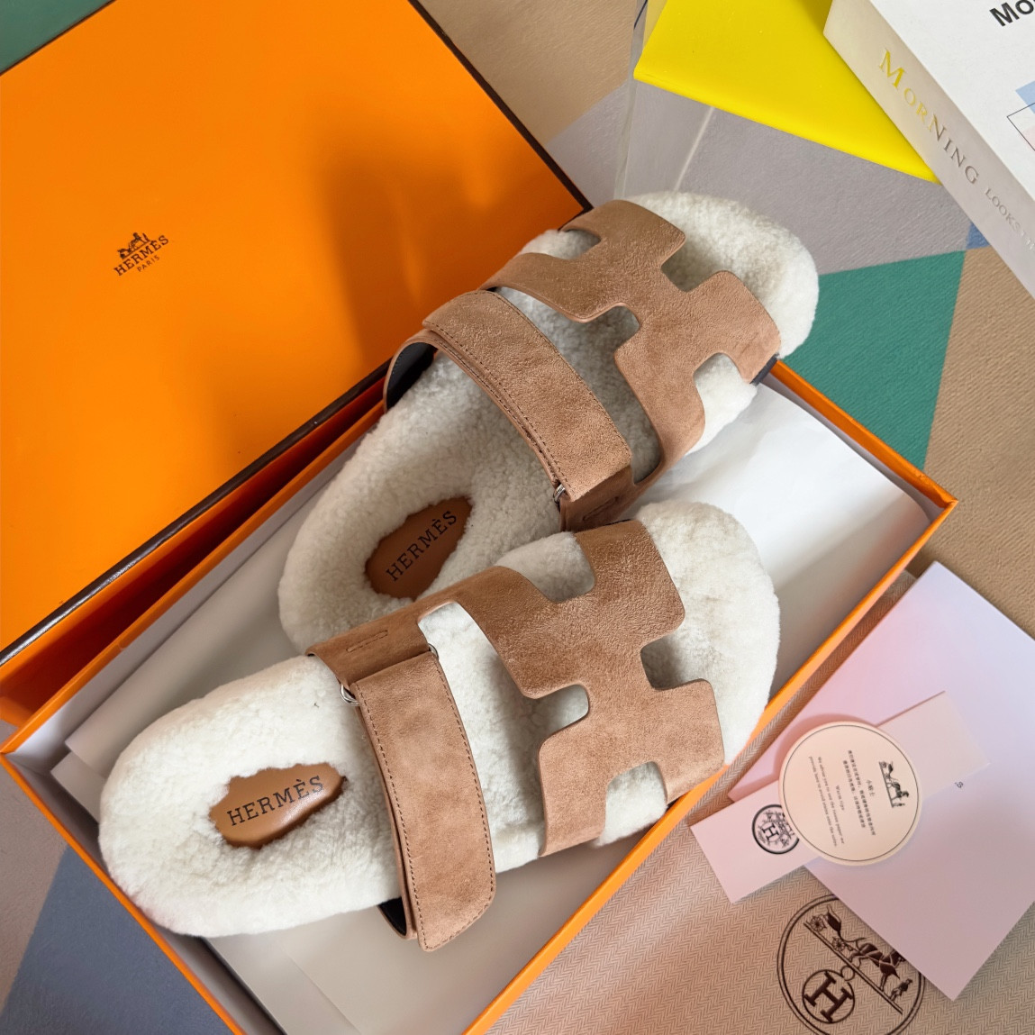 ua H**mes chypre sandal