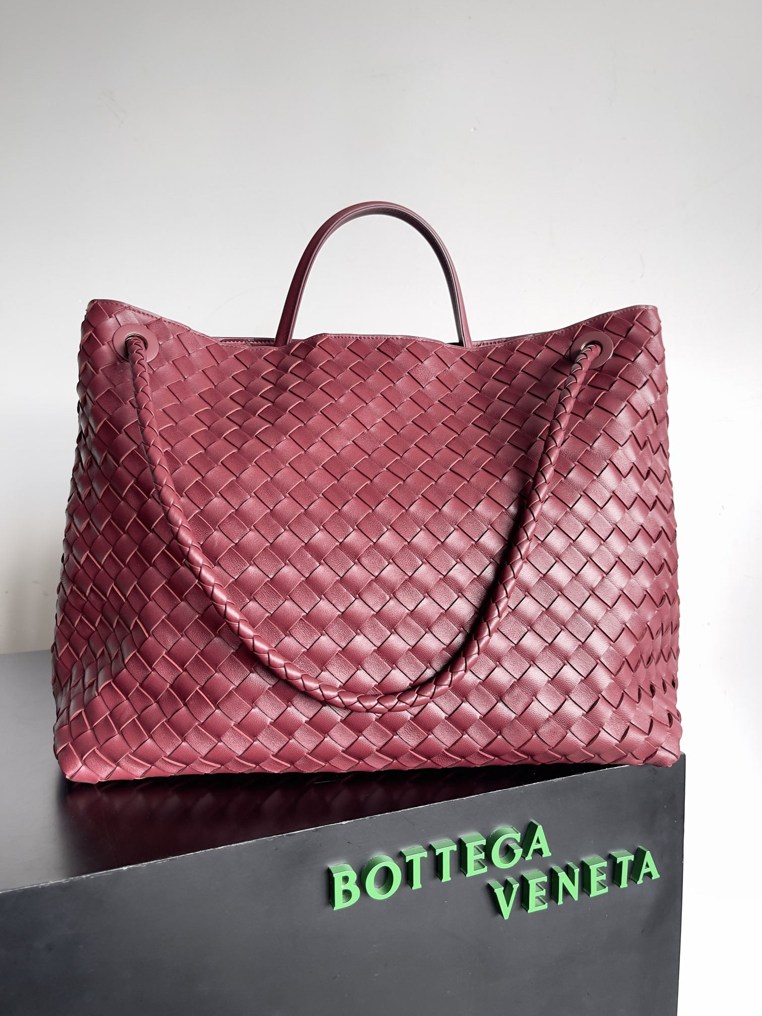 bo*te*ga Ve*ne*ta large andiamo 42x18x35cm