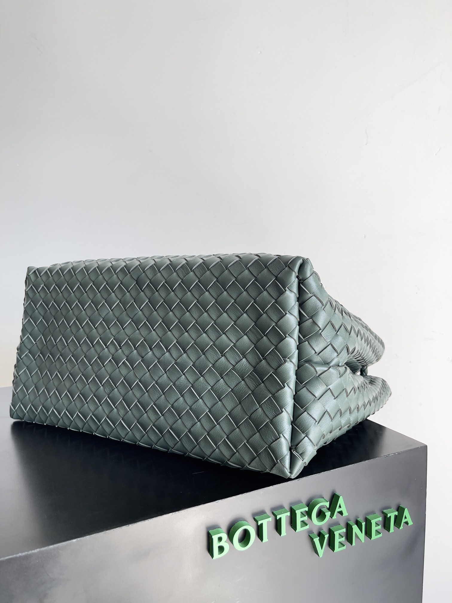 bo*te*ga Ve*ne*ta large andiamo 42x18x35cm