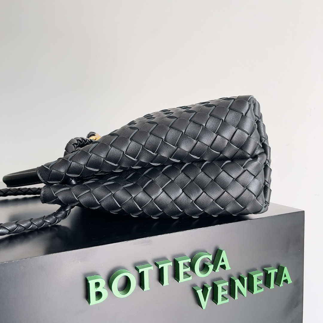 bo*te*ga Ve*ne*ta medium andiamo 32x25x11cm