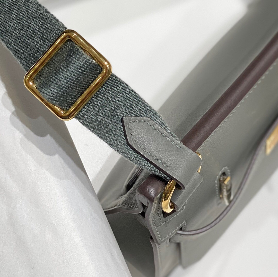 H**mes mini jypsiere 23×17×5cm