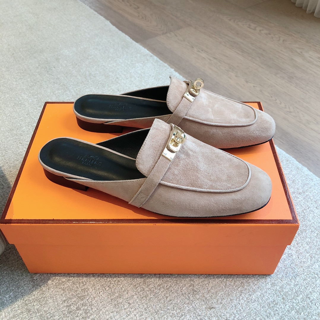 ua H**mes oz mule