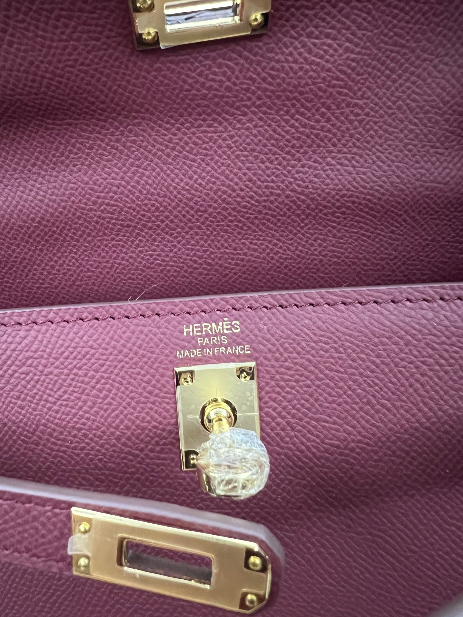 H**mes kelly gold-tone hardware 25 28