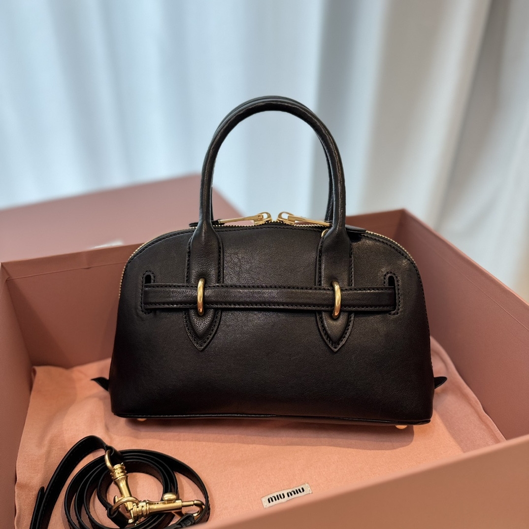 M1v M1v aventure nappa leather top-handle bag 16.5x28x10cm