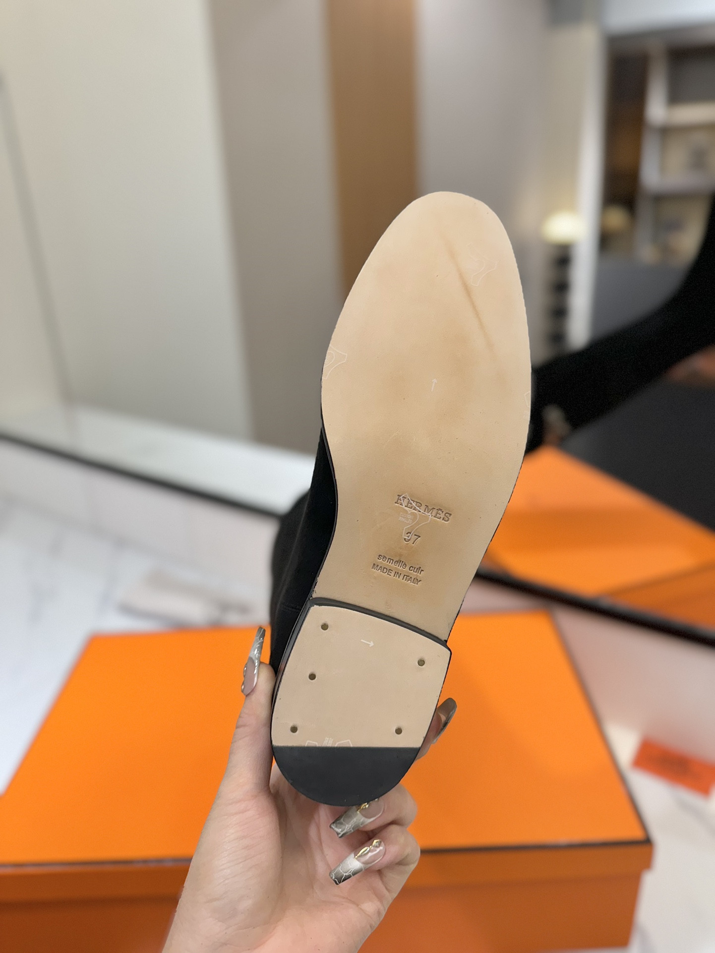 ua H**mes jumping boots