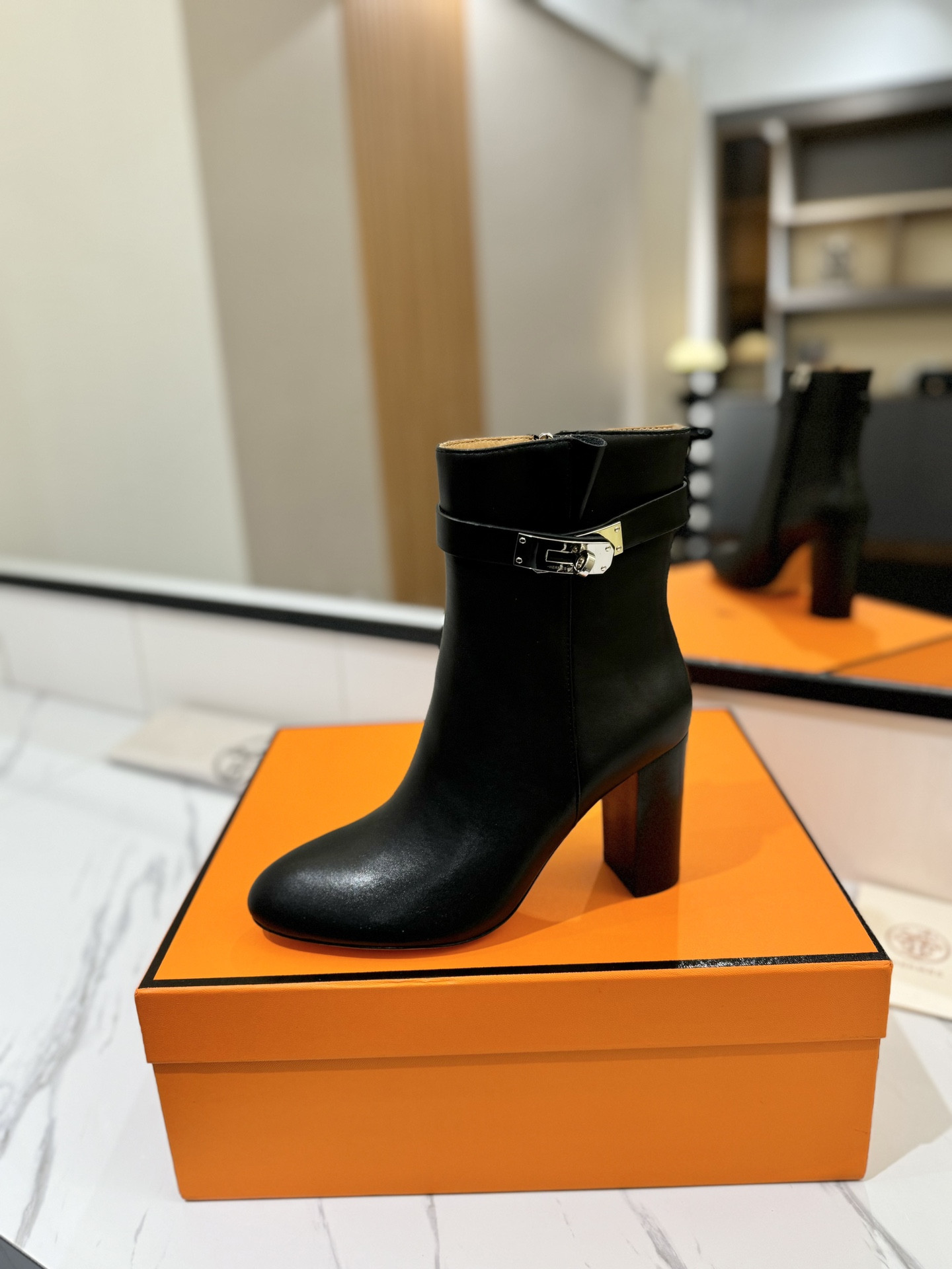ua H**mes kelly jumping boots