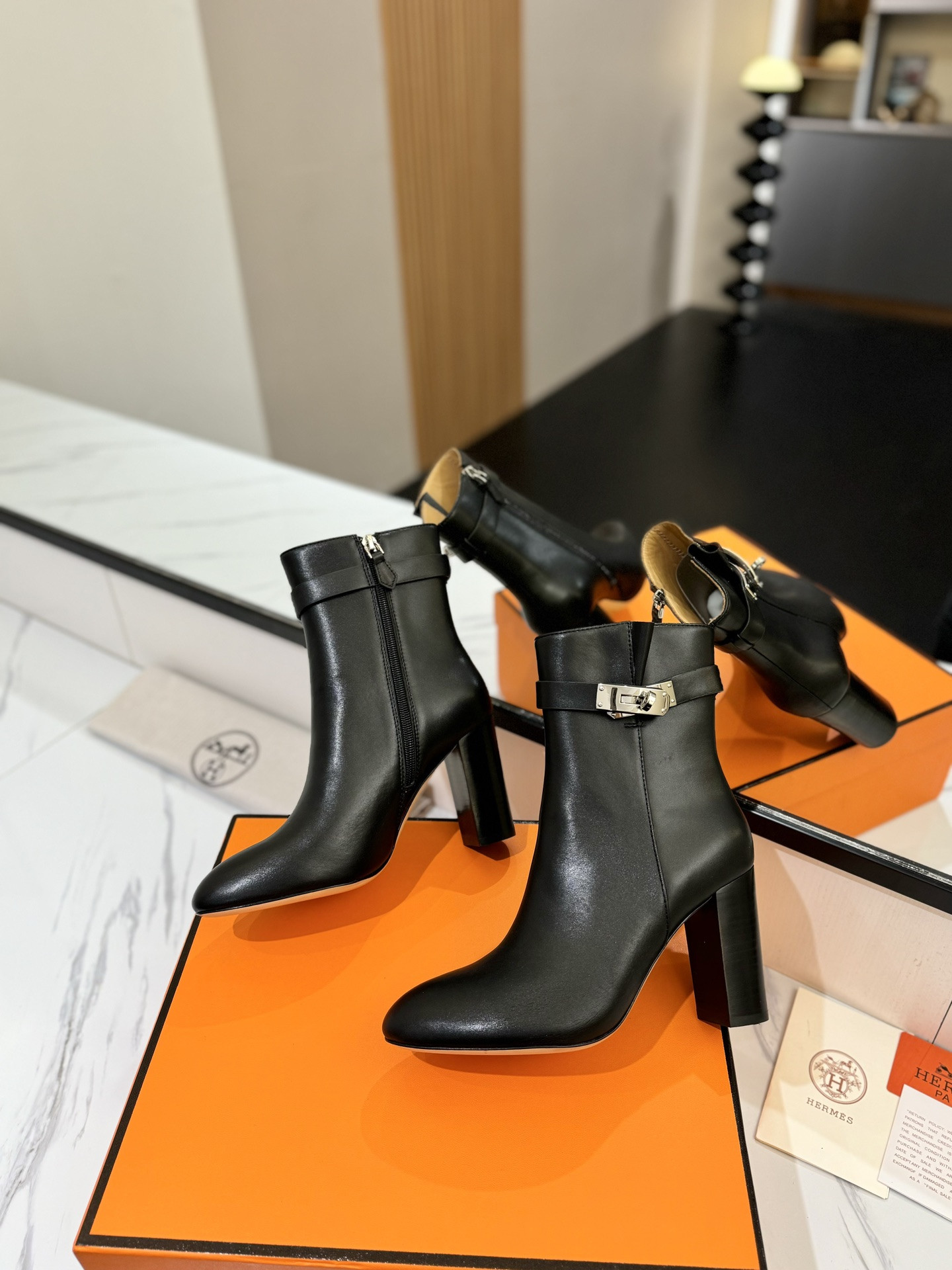 ua H**mes kelly jumping boots