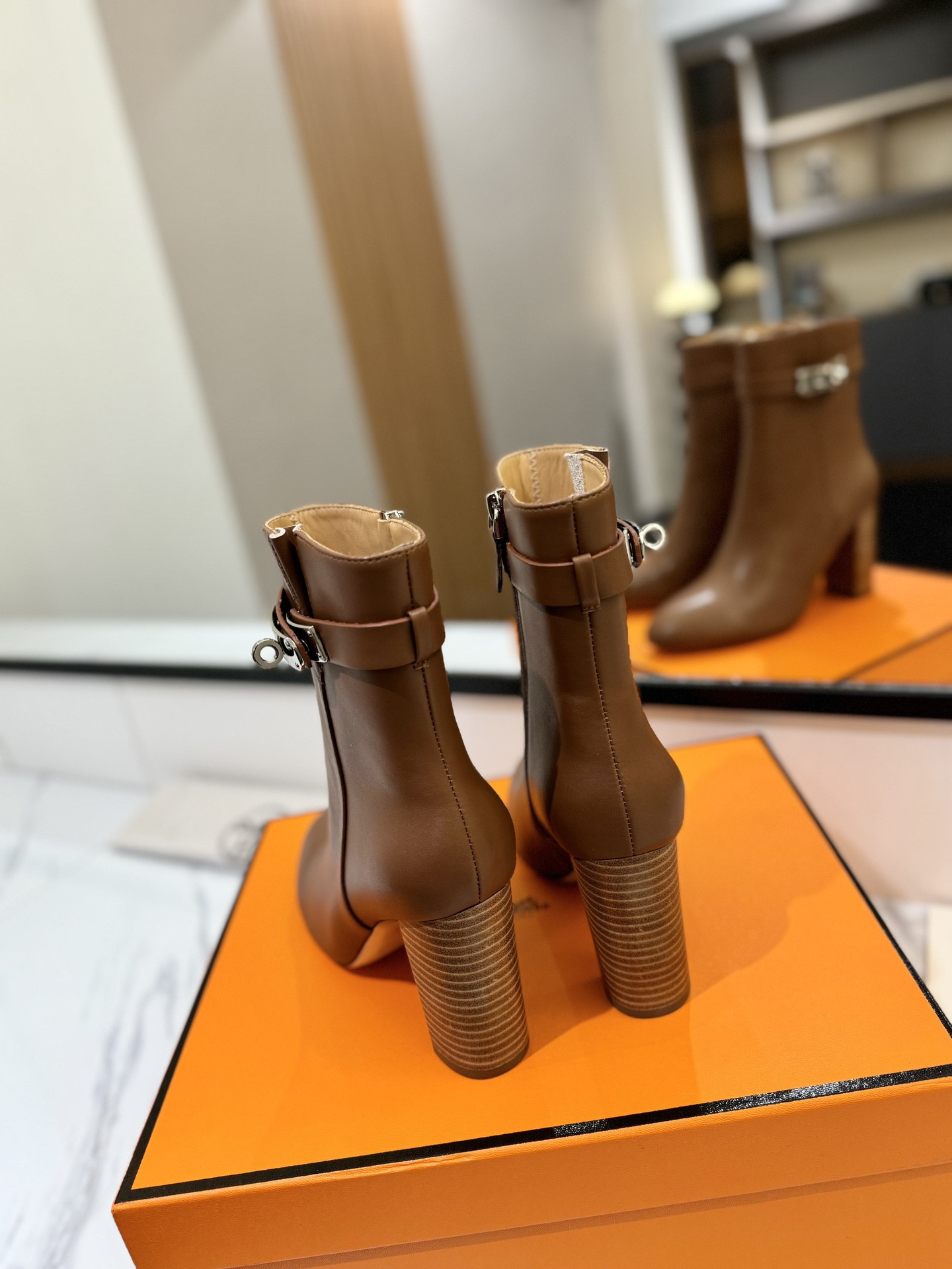 ua H**mes kelly jumping boots
