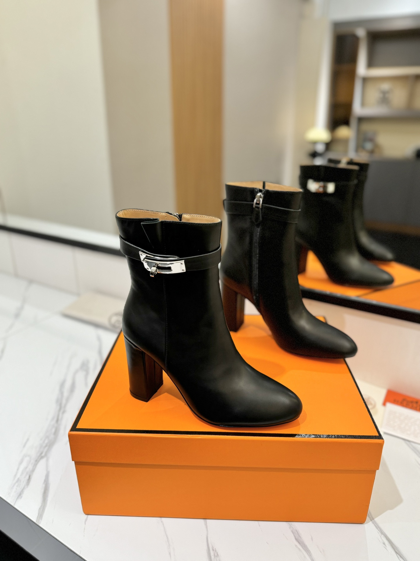 ua H**mes kelly jumping boots