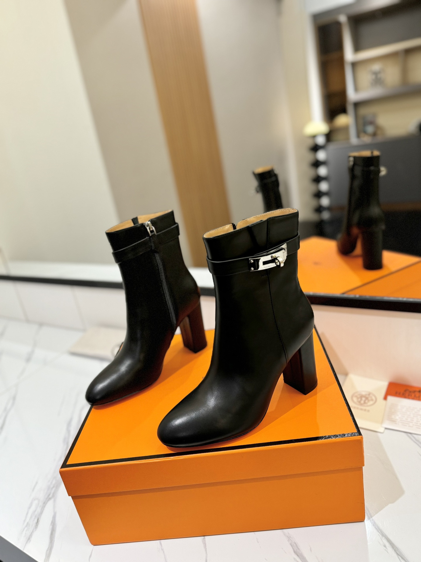 ua H**mes kelly jumping boots
