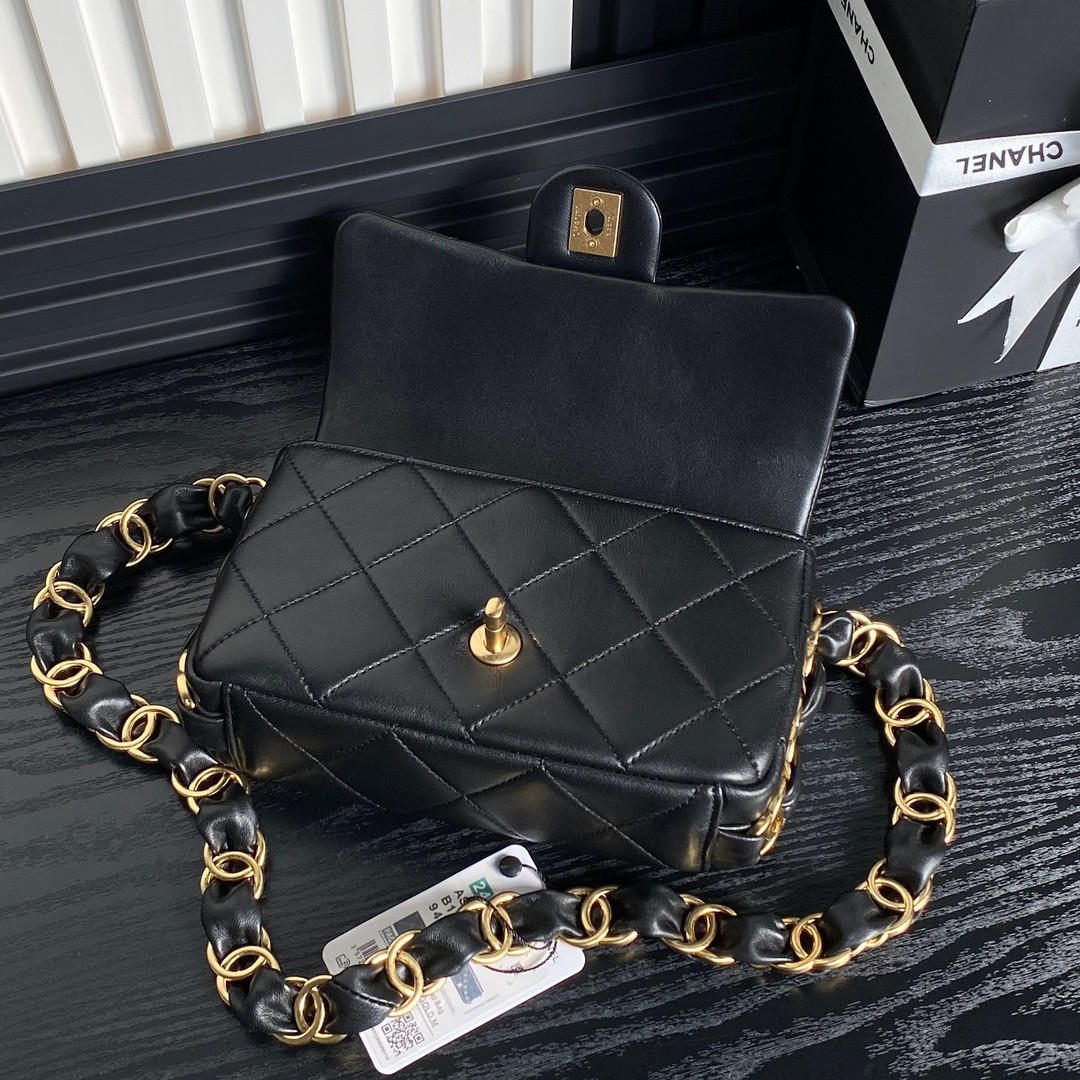 Ch*el fall-winter 2024-25 small flap bag 13x21x7cm