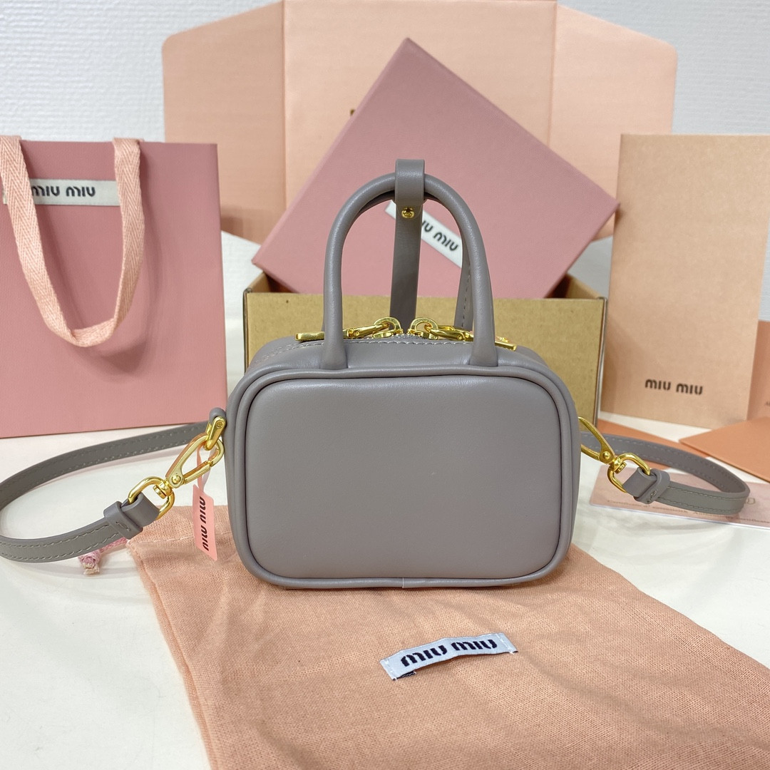 M1v M1v leather micro bag 7x11x4cm