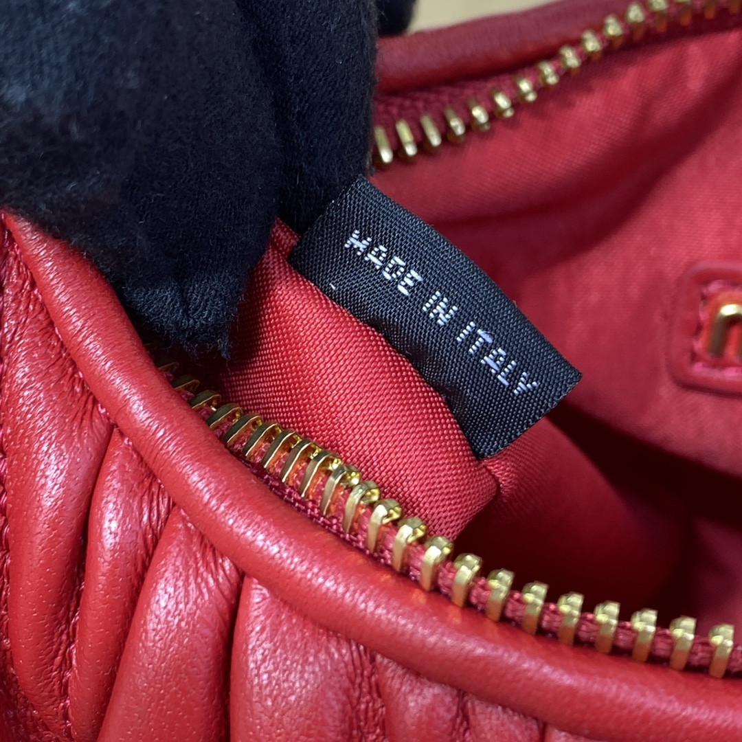 M1v M1v wander matelassé nappa leather hobo bag 17x20x6cm