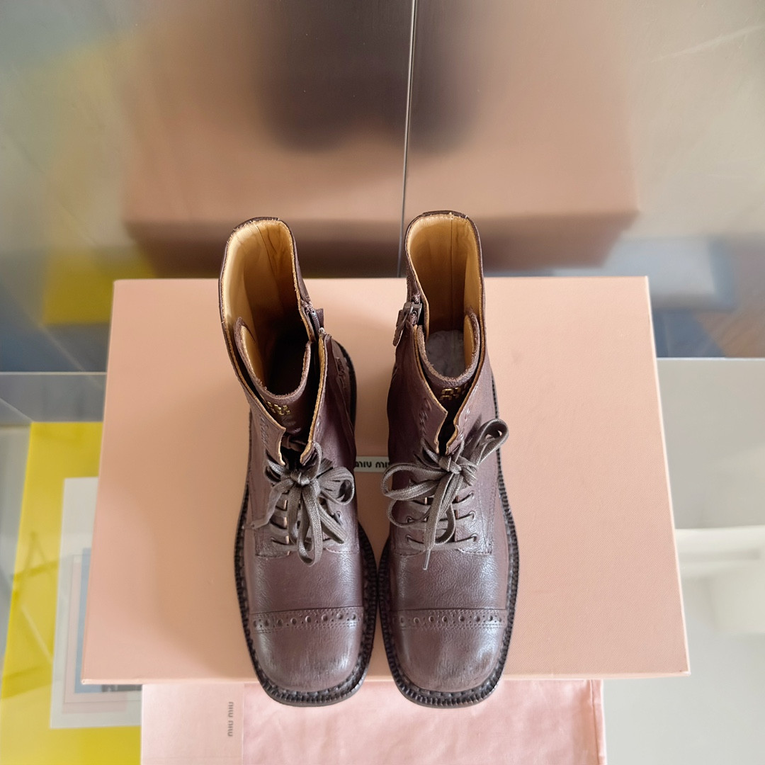 ua M1v M1v boot