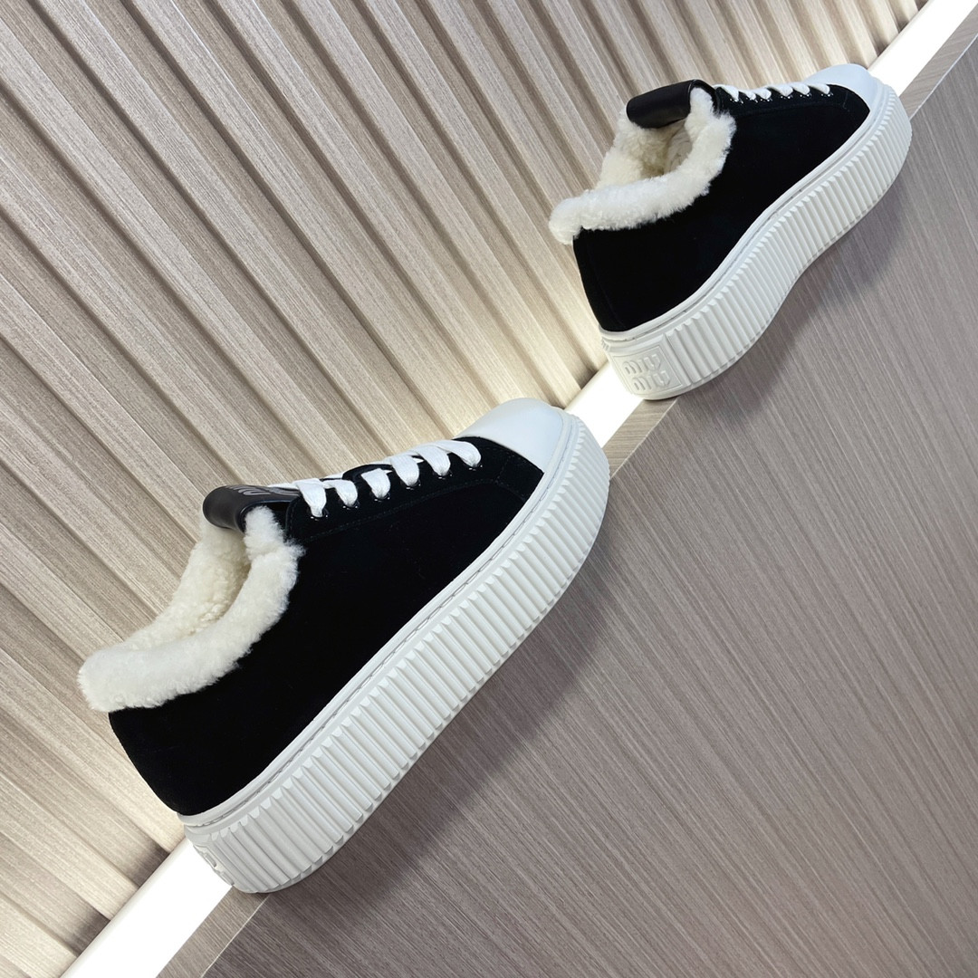 ua M1v M1v sneakers
