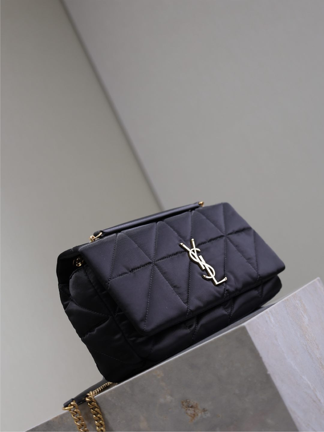 Y*L jamie medium in nylon 25x15x7.5cm