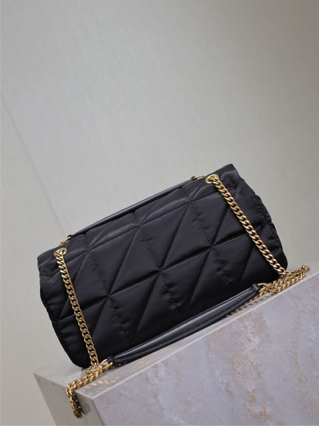 Y*L jamie medium in nylon 25x15x7.5cm