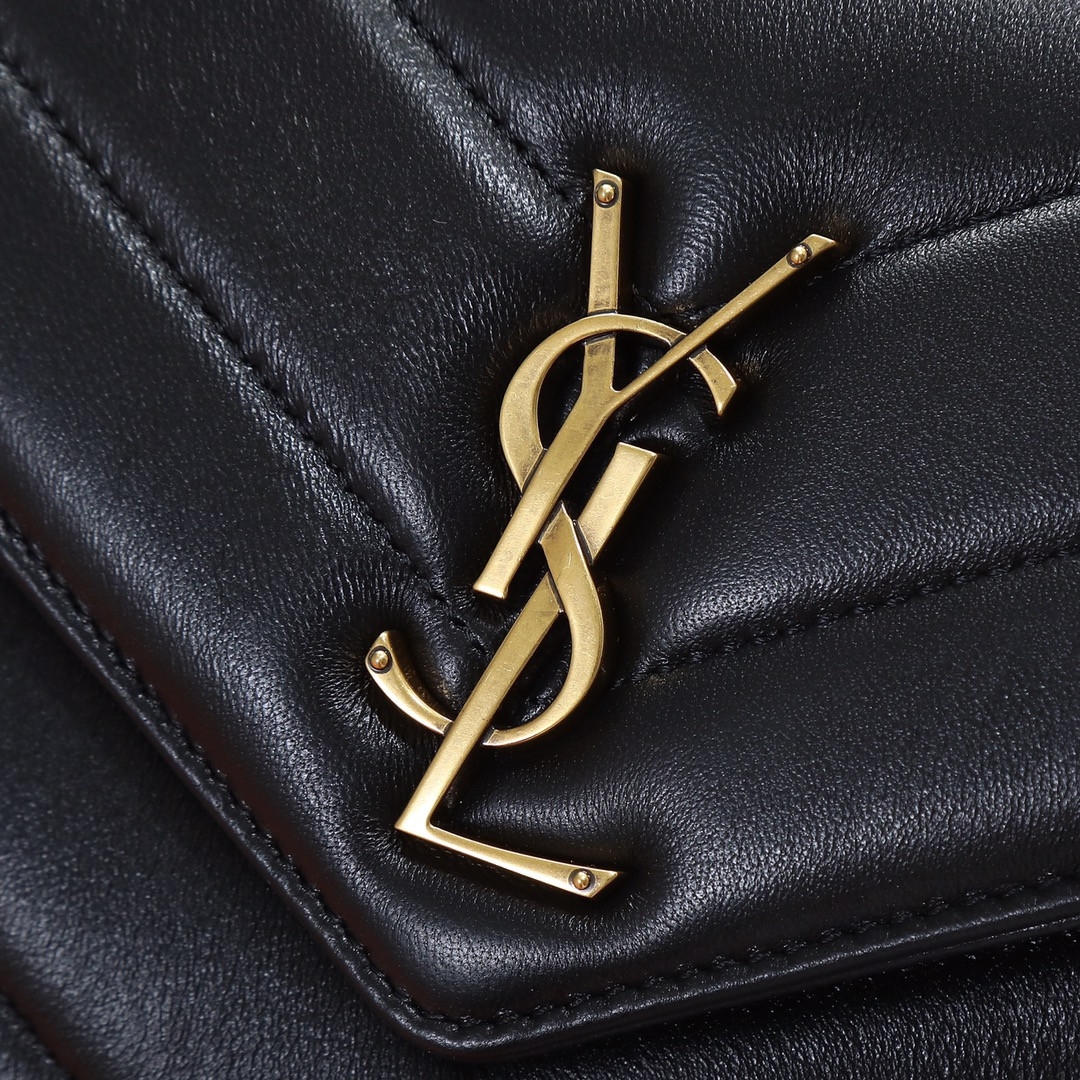 Y*L loulou small in matelassÉ lambskin 24x14x6cm