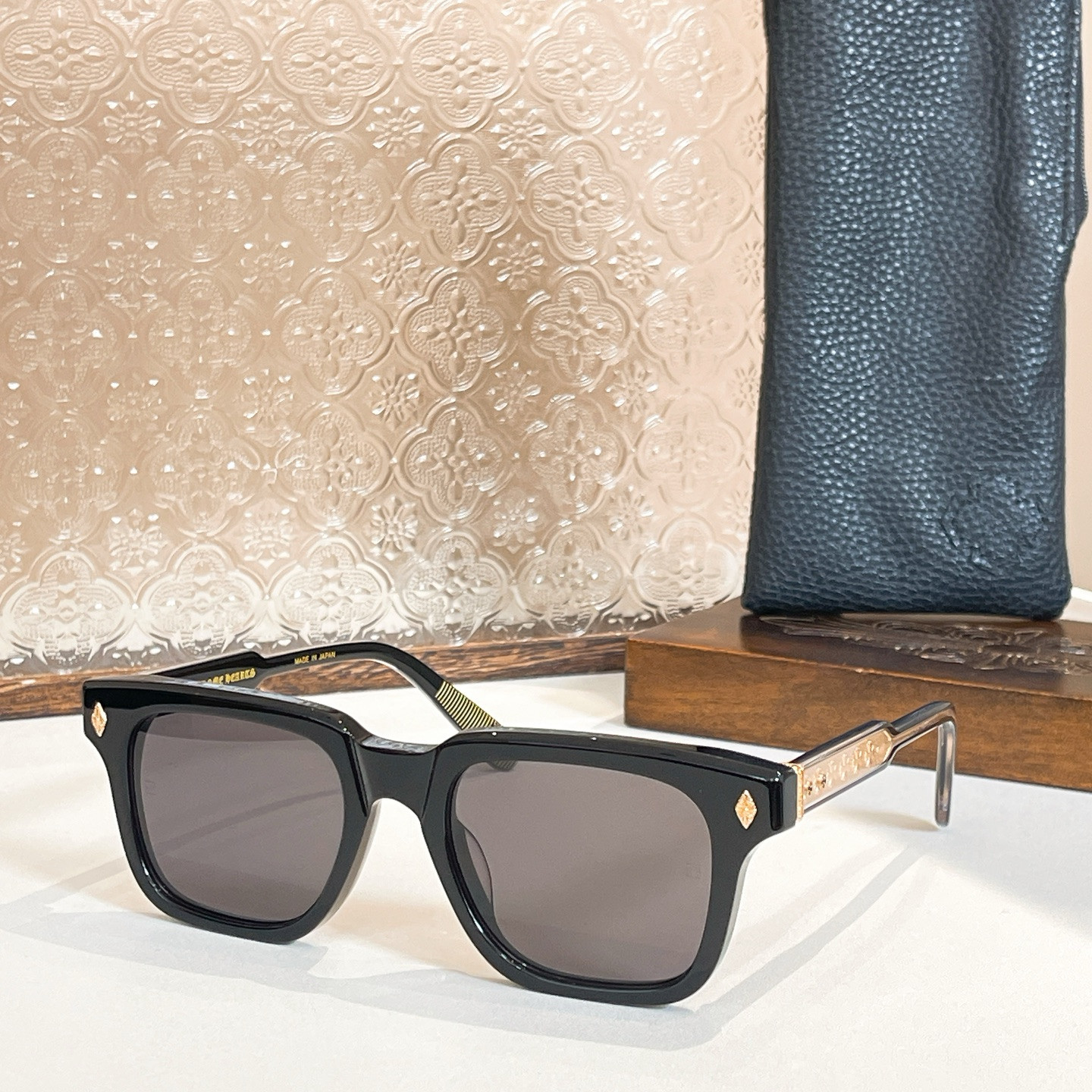 Ch**me He**ts glasses ambidixtrous 52-19-150
