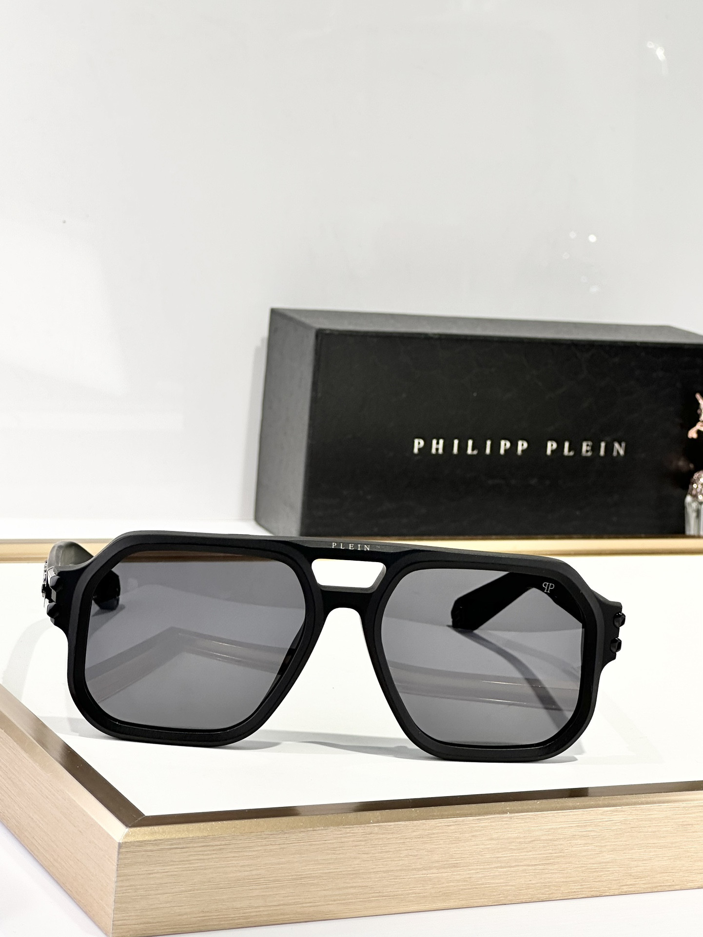 phi1ipp P1ein glasses spp138 57-22-145
