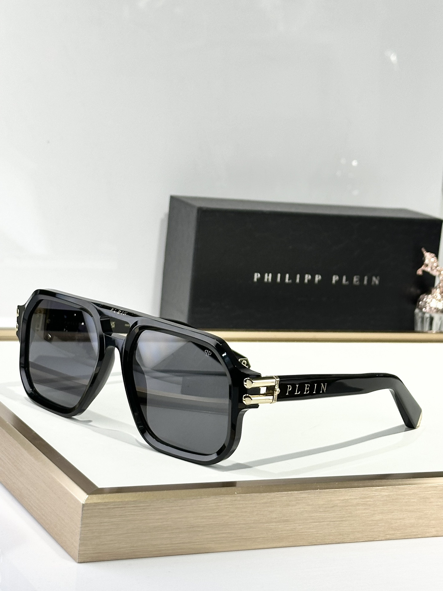 phi1ipp P1ein glasses spp138 57-22-145
