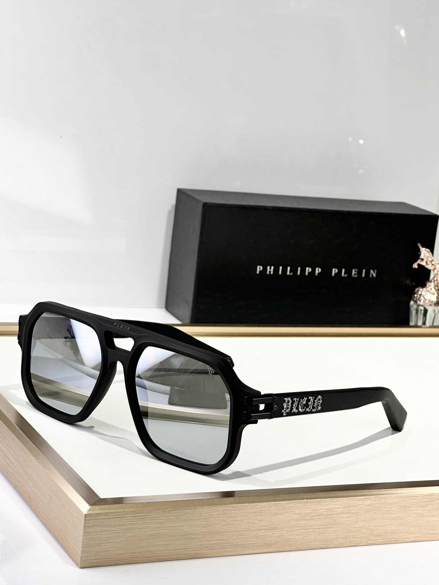phi1ipp P1ein glasses spp138 57-22-145