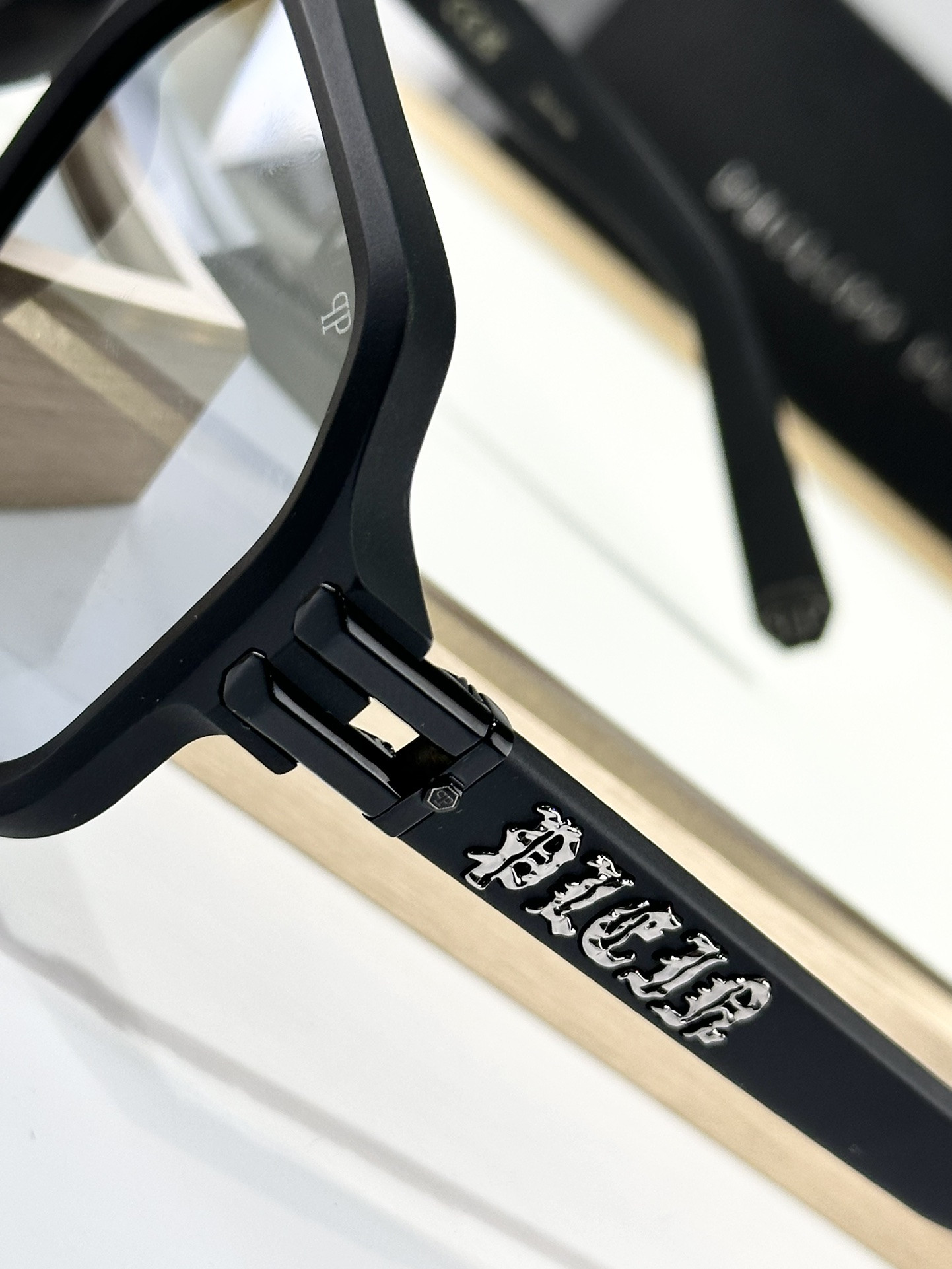 phi1ipp P1ein glasses spp138 57-22-145