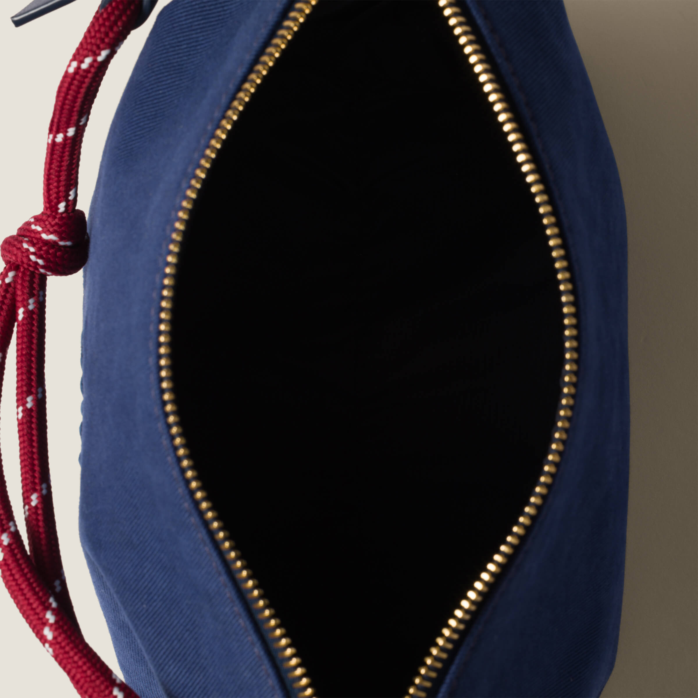 M1v M1v gabardine pouch 14x18.5x10cm