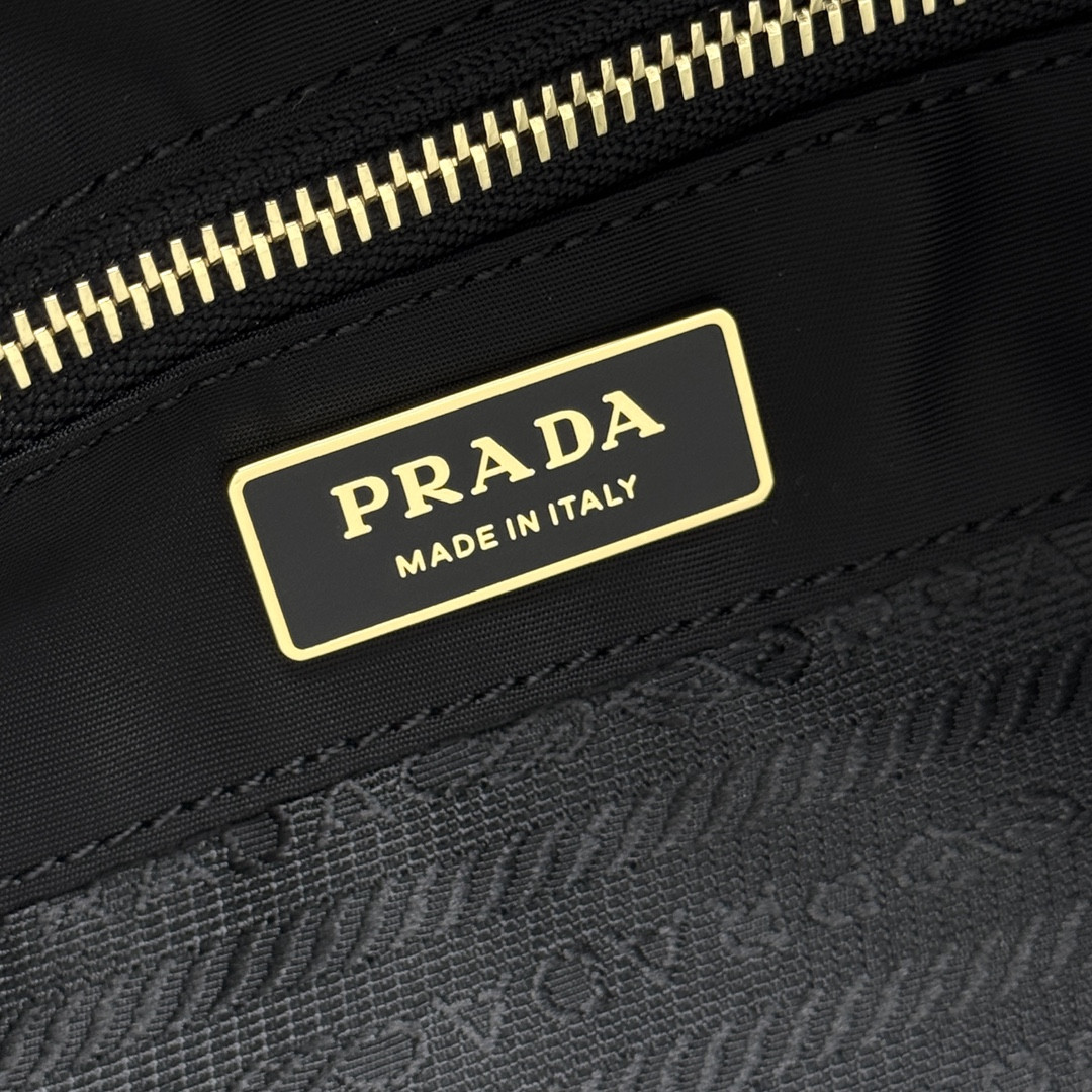 Pra*a mariner large re-nylon shoulder bag 48x39x14cm