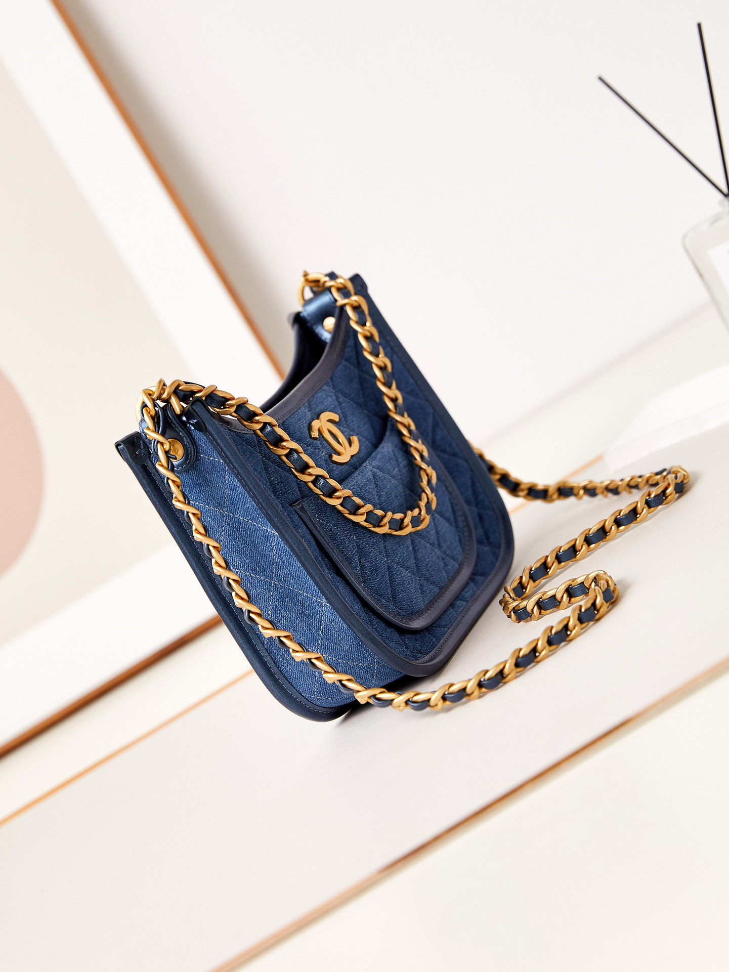 ch*el 24s De*1m retro hobo bag 20x24x6cm