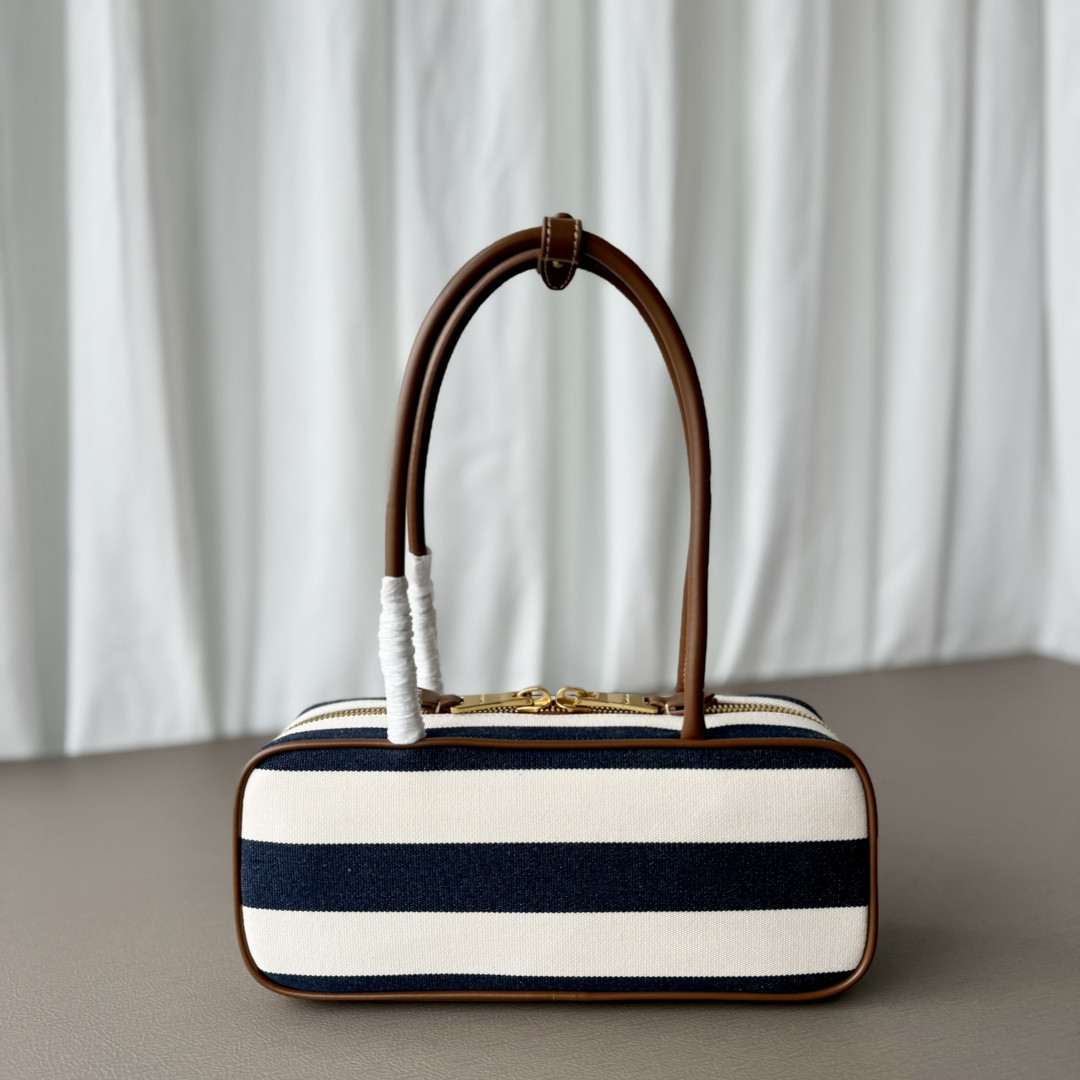 M1v M1v beau canvas and leather bag 11.5x28x8cm