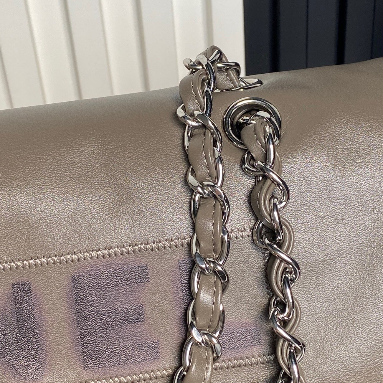 ch*el vintage Gr*ffiti tote airport bag 36x24x12cm